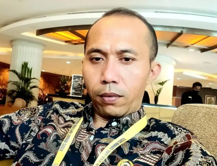 Wakil Ketua PWI Sulut Adrianus Pusungunaung Berbalik Arah! Dukung Zulmansyah Sekedang dan Vanny Loupatty