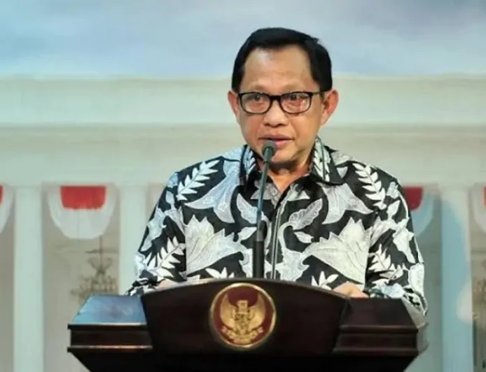 Terbitkan Surat Edaran, Mendagri Minta Pemda Dukung dan Pastikan Kelancaran Mudik Lebaran 2025