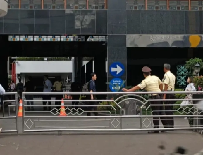 Usai Rumah Ridwan Kamil, Giliran Kantor Pusat Bank BJB Digeledah Penyidik KPK