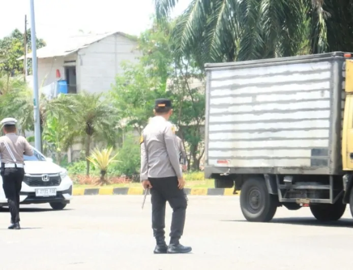 Antisipasi Kepadatan Arus Balik, Kapolres Bogor Turun Langsung Atur Lalu Lintas dan Patroli Titik Kemacetan