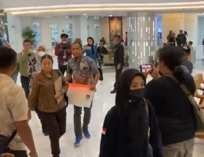 Polda Jabar Lakukan Olah TKP Kasus Dokter Residen PPDS yang Memerkosa Pasien di RSHS Bandung