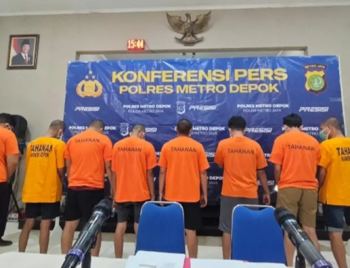 Polres Metro Depok Amankan 27 Tersangka dan Puluhan Ribu Butir Obat Daftar G yang Disalahgunakan