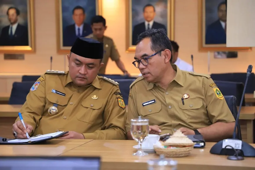 Bupati dan Menteri LHK 2.webp