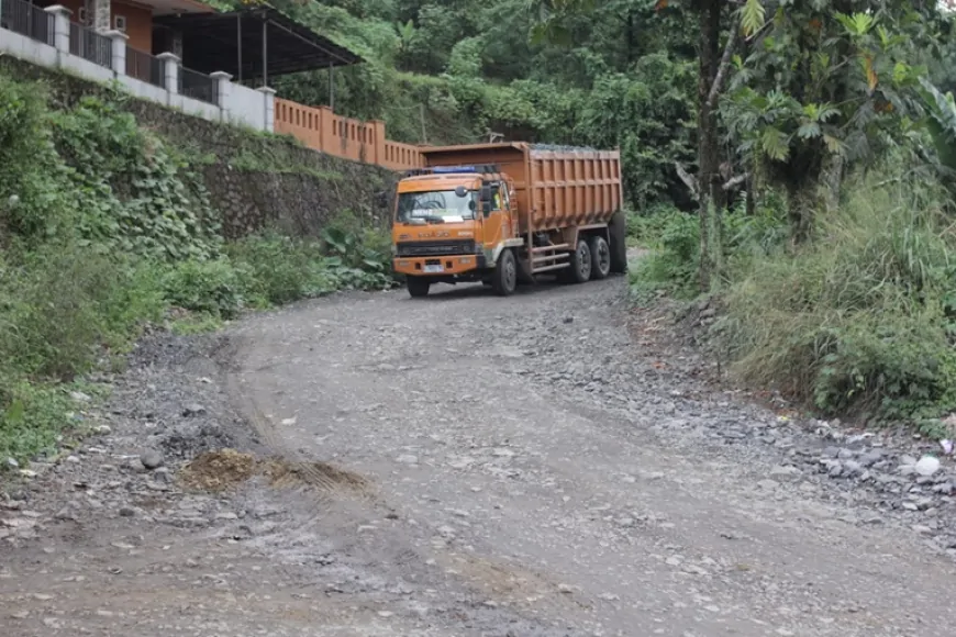 Jalan Tambang Jaro Ade 2.webp