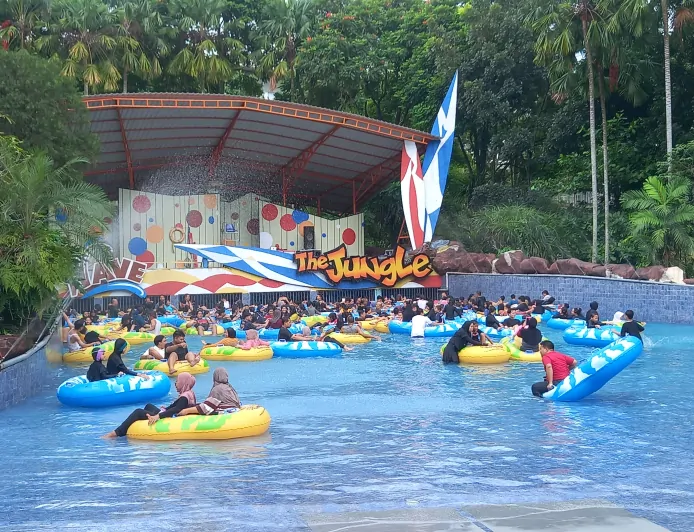 The Jungle Waterpark Masih Menjadi Tempat Liburan Pavorit Untuk Keluarga