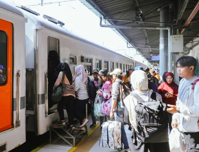 KAI Daop 1 Jakarta Catat, Lebih dari 7 Ribu Pelanggan Manfaatkan Tiket Promo Merdeka untuk Keberangkatan 17 Agustus 2025