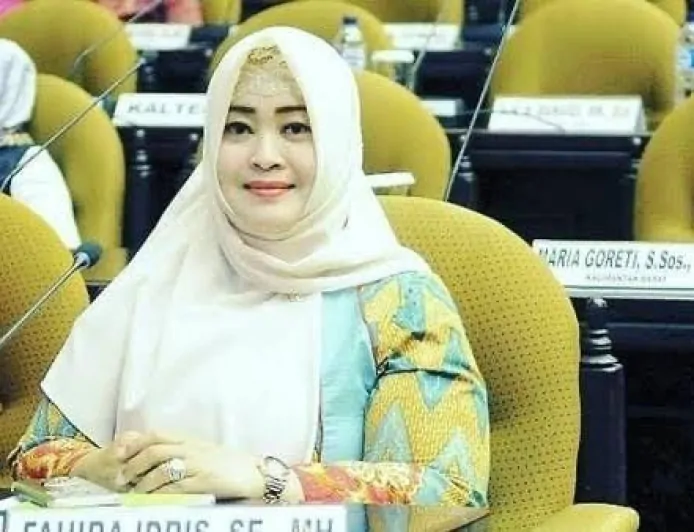 Soal Raperda KTR Jakarta, Fahira Idris Minta Larangan Menjual Rokok Kepada Anak Jadi Kesadaran dan Komitmen Bersama