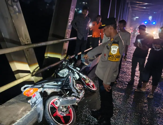 Diduga Bunuh Diri, Pria Lompat dari Jembatan Gerendong Rumpin Belum Ditemukan