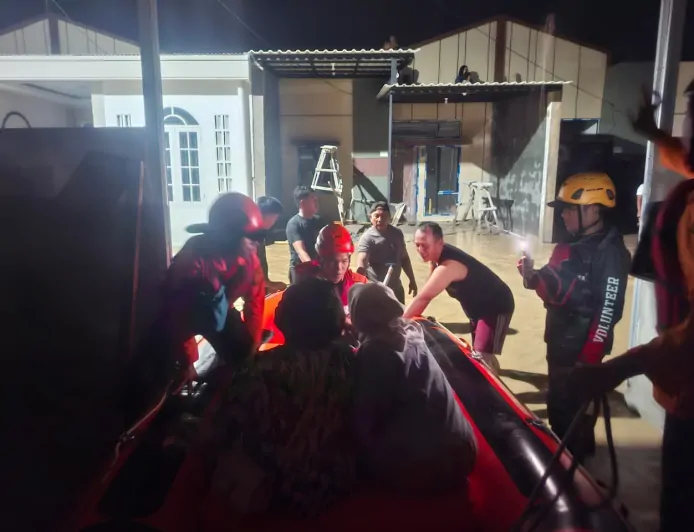 Banjir Cileungsi Bogor Rendam Permukiman, 600 Jiwa Terdampak Akibat Luapan Dua Sungai