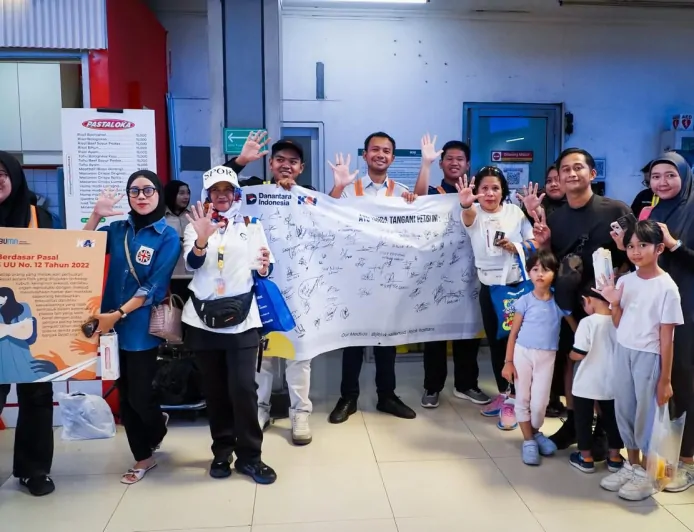 KAI Daop 1 Jakarta Gandeng Railfans Sosialisasikan Anti Pelecehan Seksual di Stasiun Sudirman Demi Kenyamanan Pelanggan