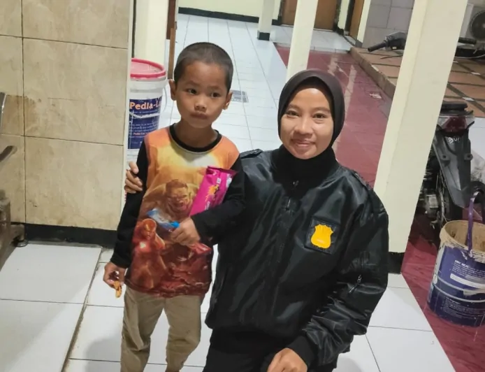 Polwan di Kabupaten Bogor Kembalikan Anak yang Hilang kepada Orang Tuanya, Berikut Ini Kronologinya