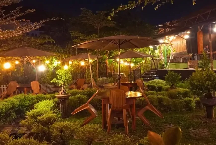 Hikari Cafe 2.webp