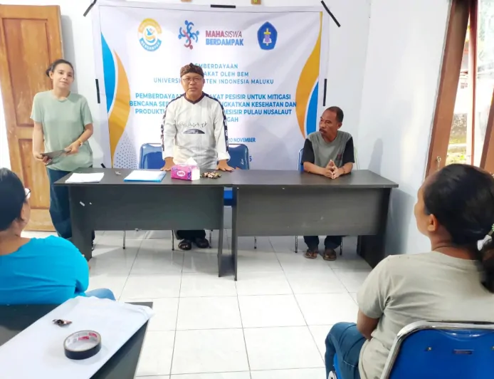 Deteksi Peringatan Dini Gempa Secara Cepat, FMIPA UI dan UKIM Pasang EWAS di Maluku Tengah
