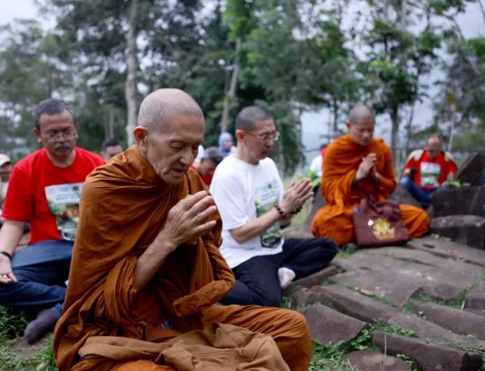 Doa Lintas Spiritualitas di Gunung Padang, Seruan Tobat Ekologis di Hari Bumi