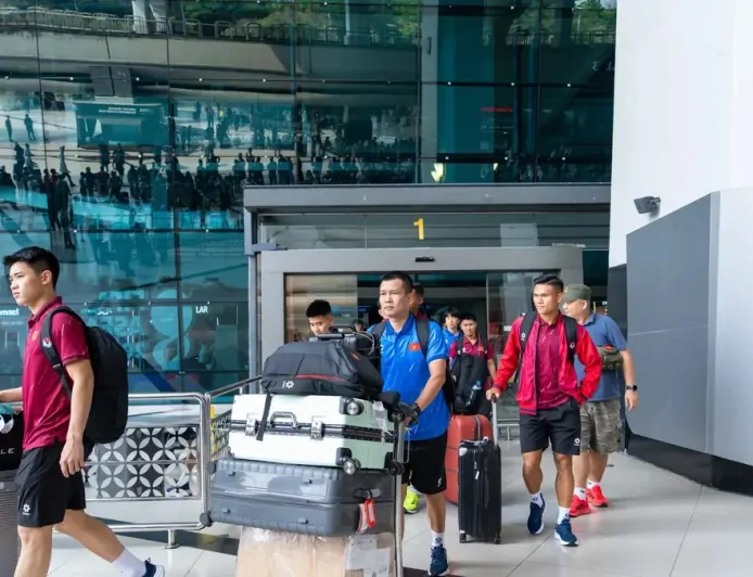 Timnas Vietnam Tiba di Jakarta, Langsung Bertolak ke Bandung Jelang FIFA ASEAN Cup