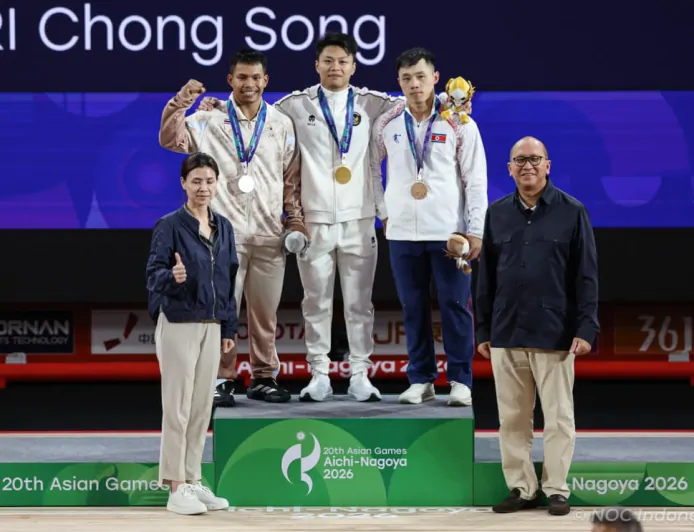 Lifter Rahmat Erwin Abdullah Sumbang Medali Emas untuk Kontingen Asian Games 2026 Indonesia