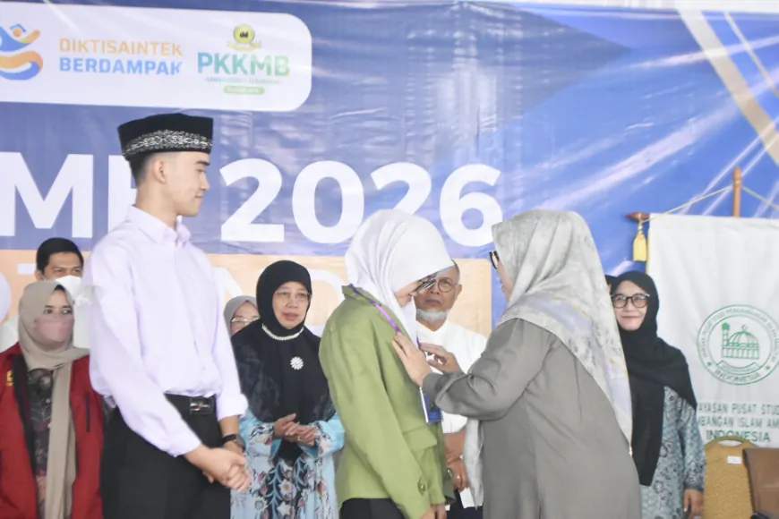 Rilis Berita Utama - UNIDA Bekali Mahasiswa Baru 2.webp